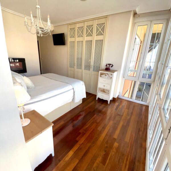 Se vende Duplex + Anejo en Zarautz (VENDIDO) 31 se-vende-piso-duplex-zarautz-nafarroa-kalea-6-salon-comedor-eduardo-izaguirre-30