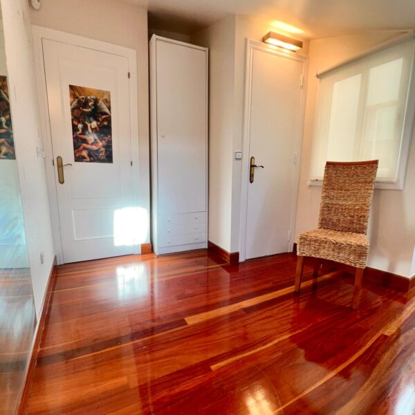 Se vende Duplex + Anejo en Zarautz (VENDIDO) 42 se-vende-piso-duplex-zarautz-nafarroa-kalea-6-salon-comedor-eduardo-izaguirre-42