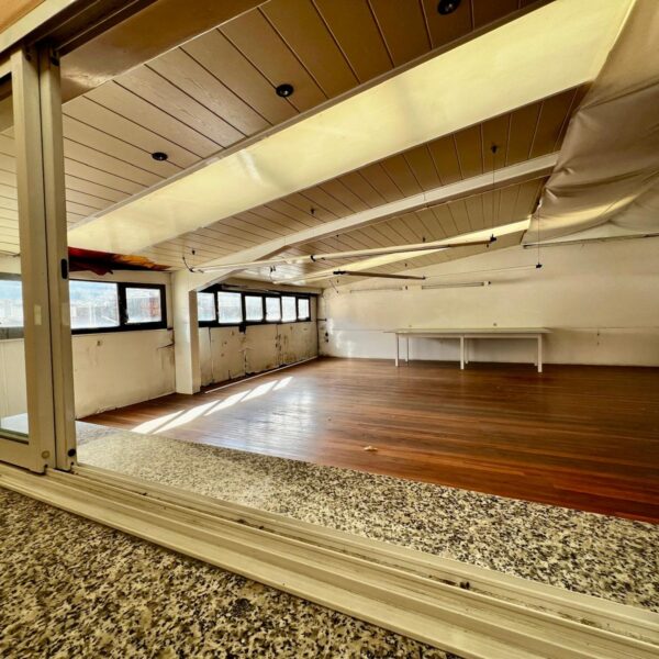 Se vende pabellon industrial en Bergara